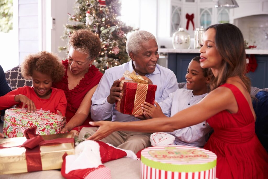 How to Navigate Holiday Stress and Family Expectations